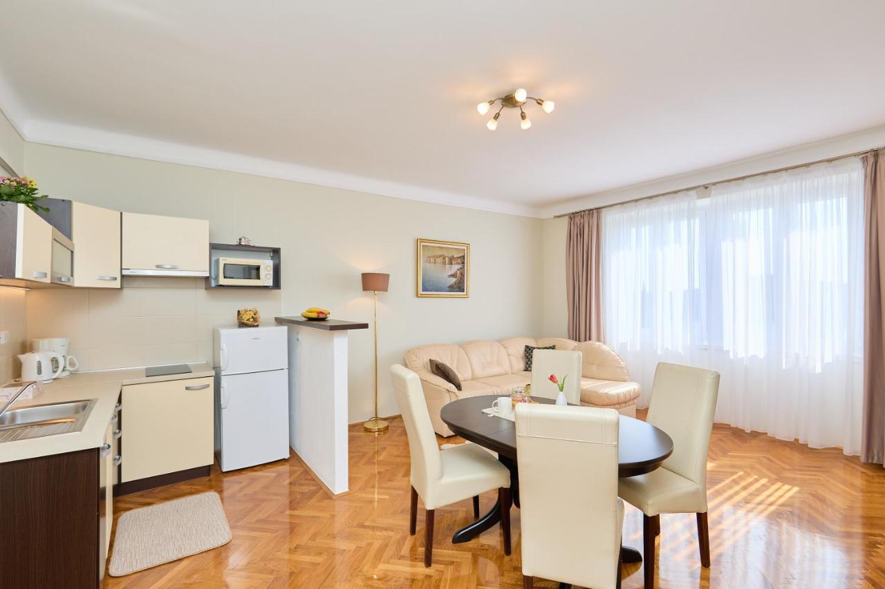Seaview Apartment Ploce Dubrovnik Exteriör bild